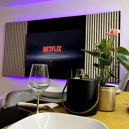 Penthouse, Sonnenbalkon, Netflix Apartment Saarbruecken Exterior photo
