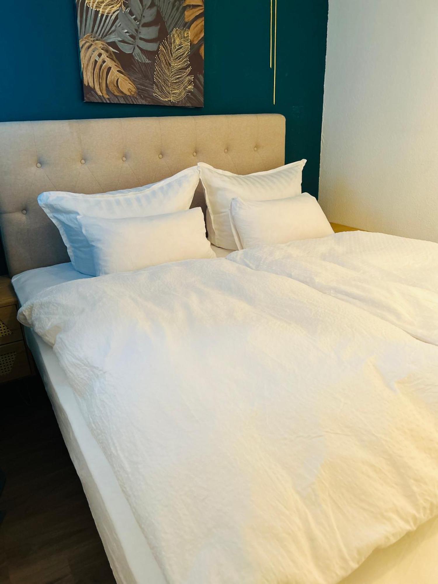 Penthouse, Sonnenbalkon, Netflix Saarbruecken